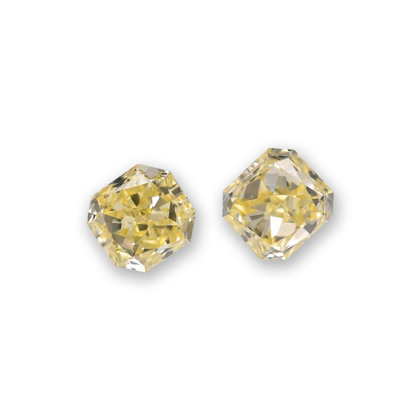 0,76 Karat Fancy Yellow Radiant Diamanten (VS2)