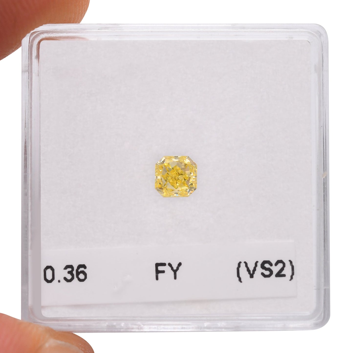0,36 Karat Fancy Yellow Radiant (VS2)