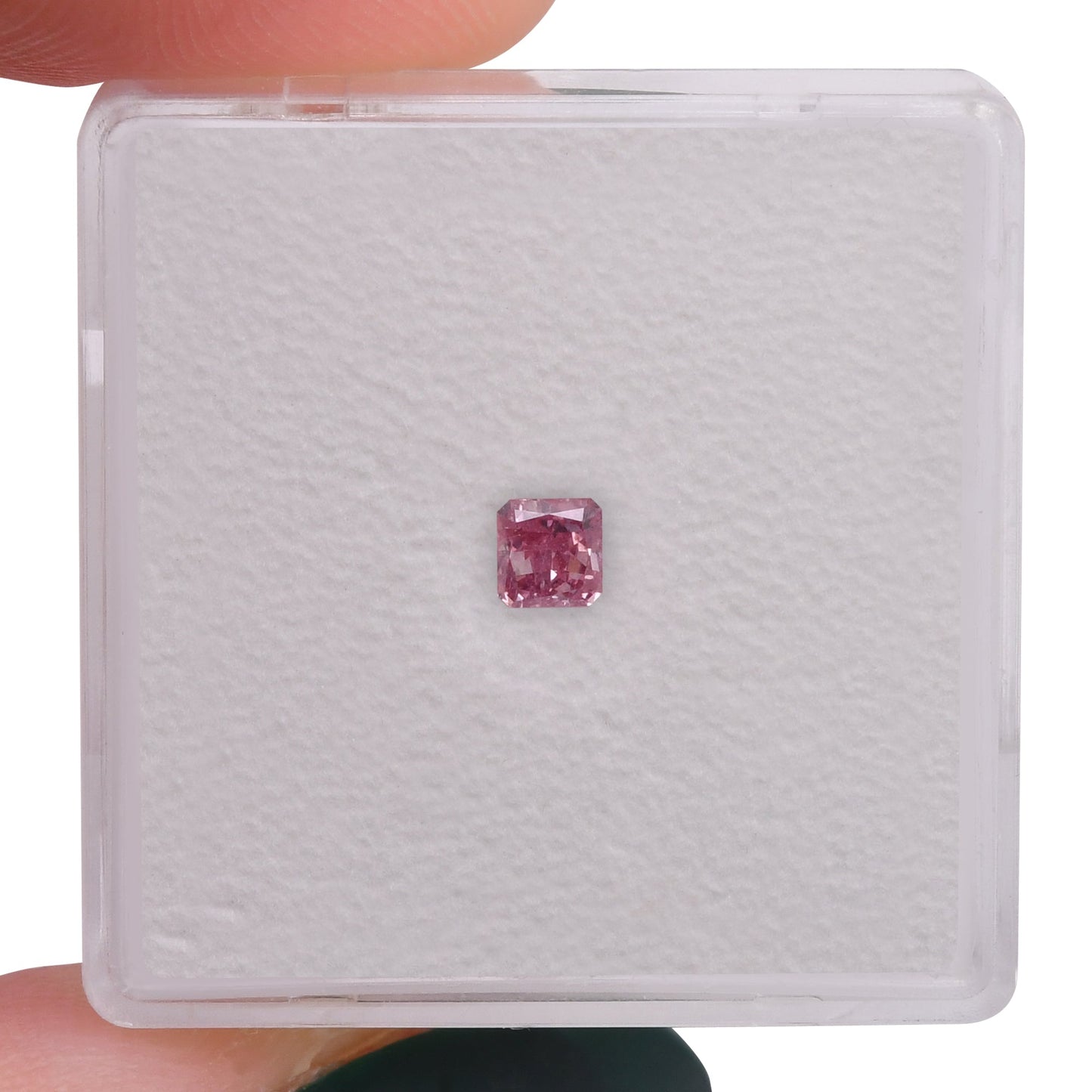 0,19 Karat Fancy Intense Purplish Pink Radiant (I2) GIA