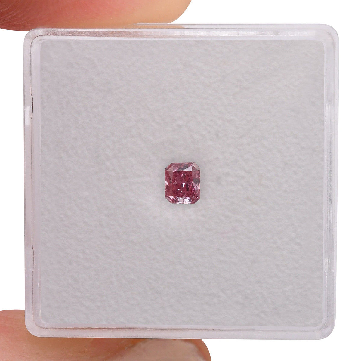 0,20 Karat Fancy Intense Pink Radiant Diamant SI2 GIA