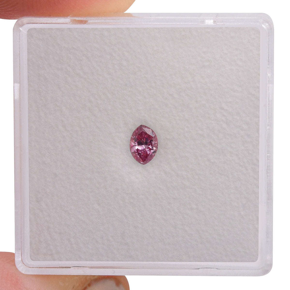 Marquise Diamond | 0.17 ct | Fancy Intense Purplish Pink | SI1 | GIA | Ref 569403