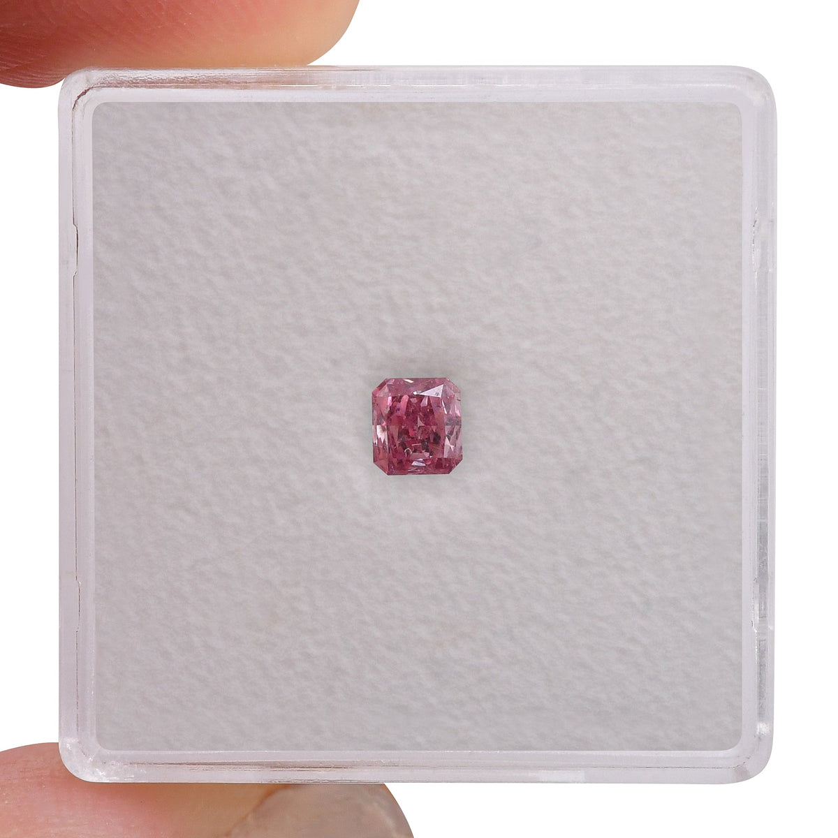 0,20 Karat Fancy Vivid Purplish Pink Radiant Diamant (SI1) GIA