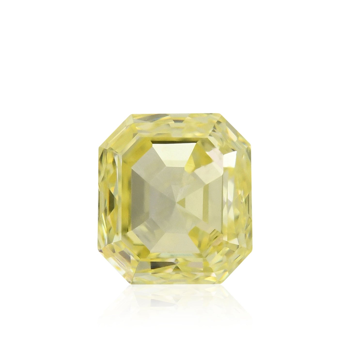 0,60 Karat Fancy Light Yellow Radiant (SI2)