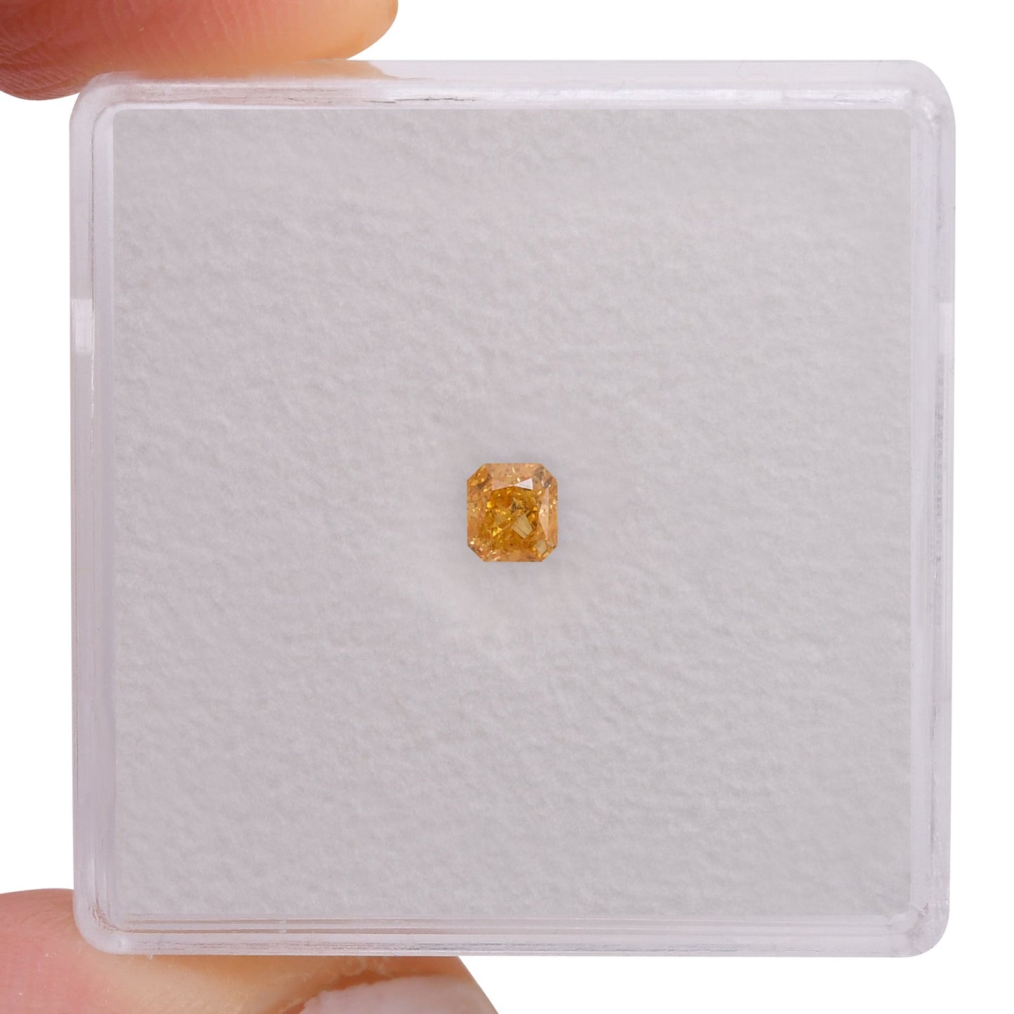 0,18 Karat Fancy Intense Yellow Orange Radiant Diamant SI2 GIA