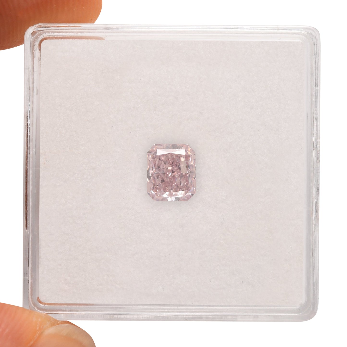 0,70 Karat Fancy Pink Radiant Diamant I1 GIA