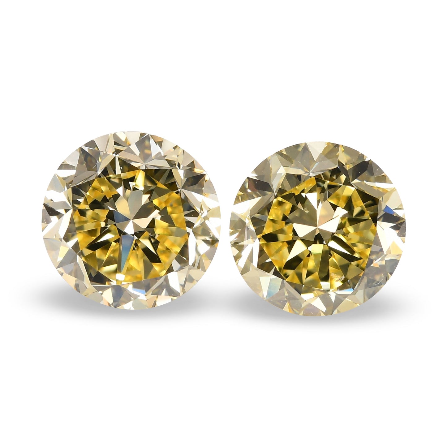3,41 Karat Fancy Intense Yellow Brillantdiamanten VS2 GIA