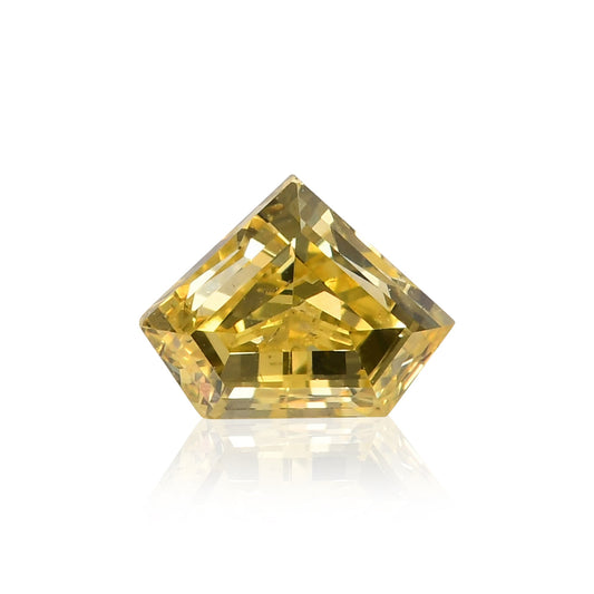 0,23 Karat Fancy Intense Yellow Shield-Cut Diamond (I1) GIA