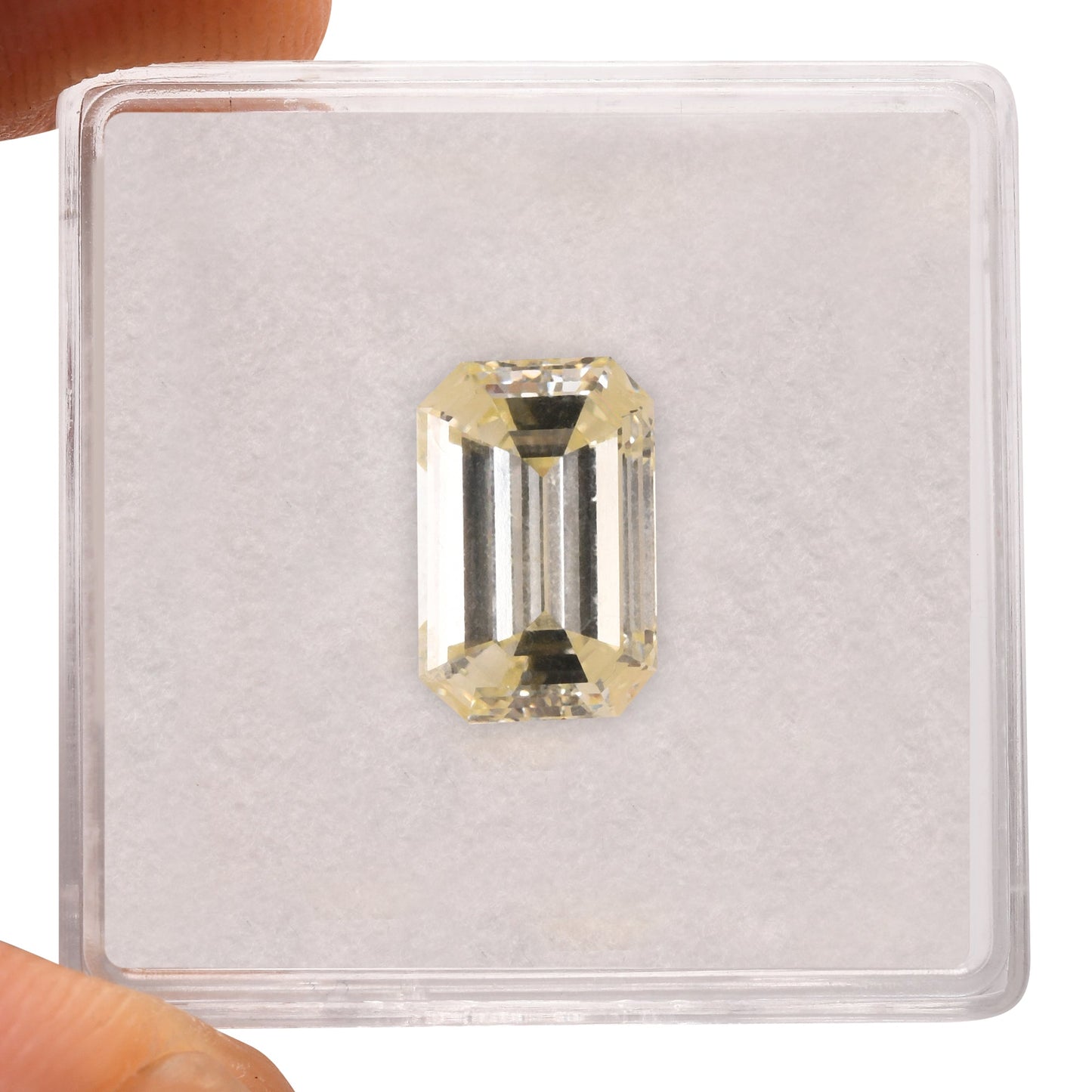 2.24 Carat S-T Emerald Diamond VS1 GIA