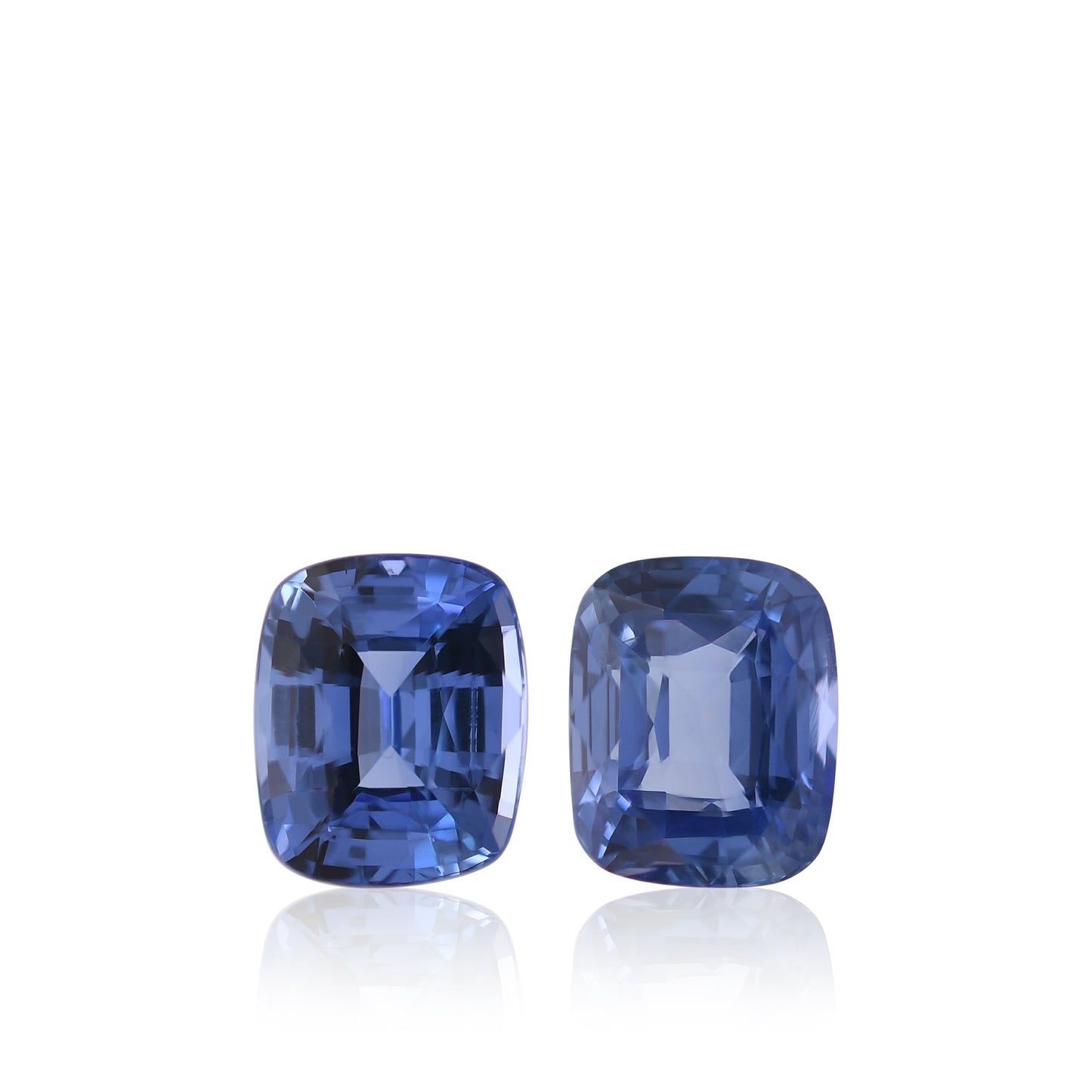 Paar blaue Kissen-Saphire (6,02 Karat)