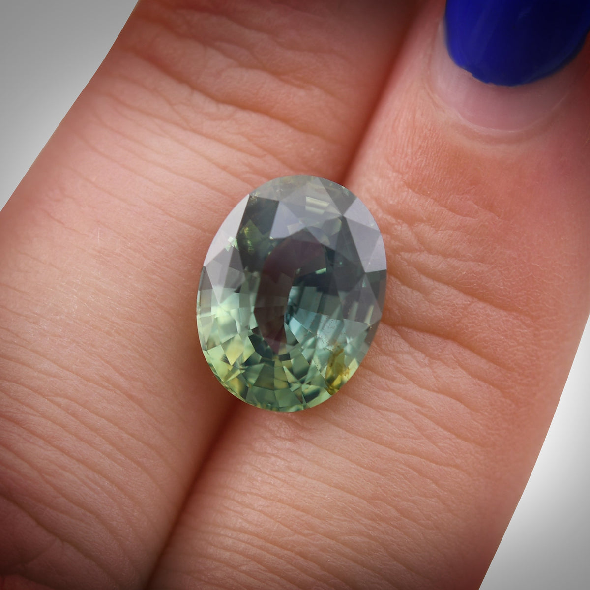 Oval Sapphire | 6.17 ct | Green | GIA | Ref 722290