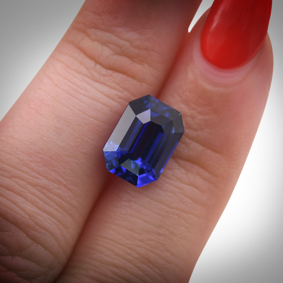 Emerald Sapphire | 6.37 ct | Blue | CD | Ref 719417
