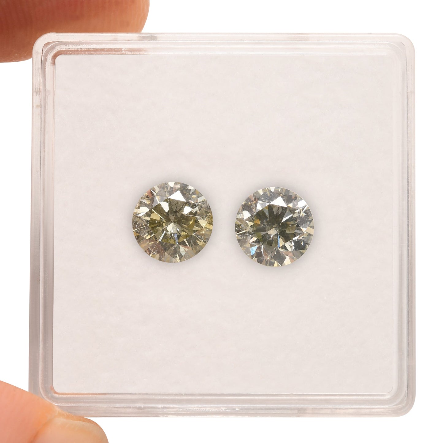 1,48 Karat Chamäleon-Rundbrillant-Diamanten (SI2) GIA