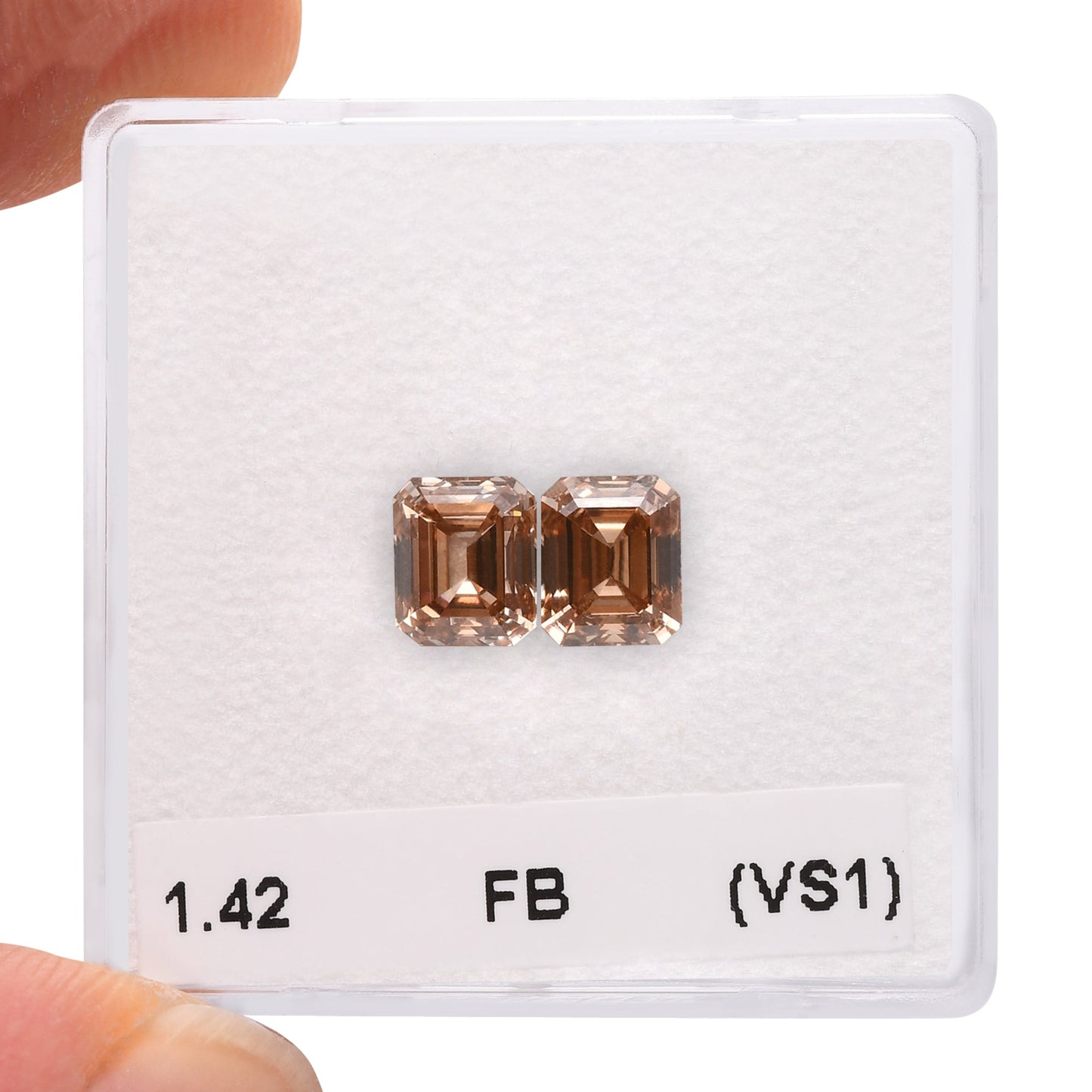1,42 Karat Fancy Brown Emerald Diamonds (VS1)