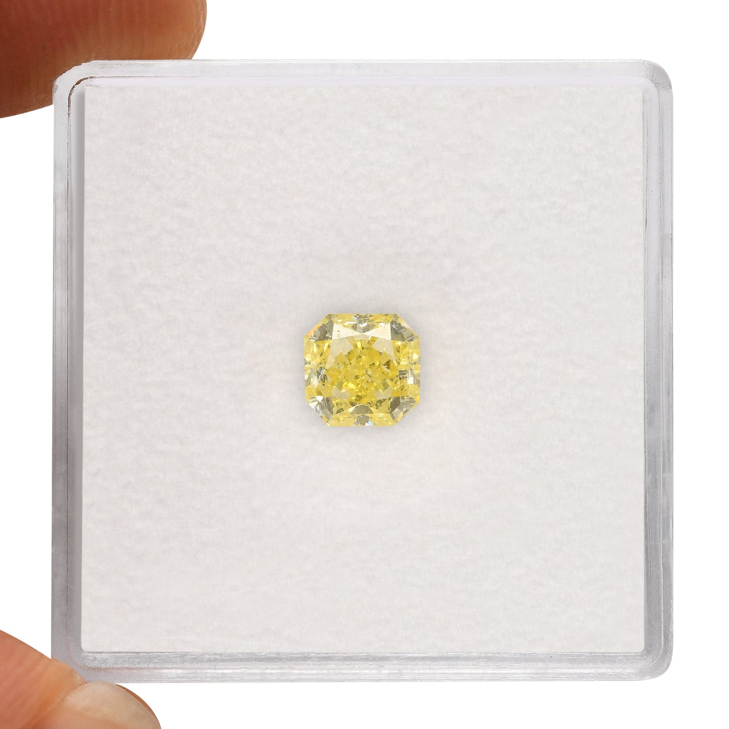 0,91 Karat Fancy Yellow Radiant VS1 GIA