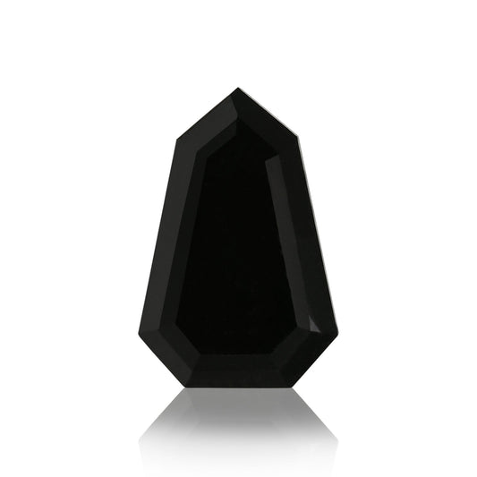 6,71 Karat Fancy Black Shield-Cut Diamant GIA