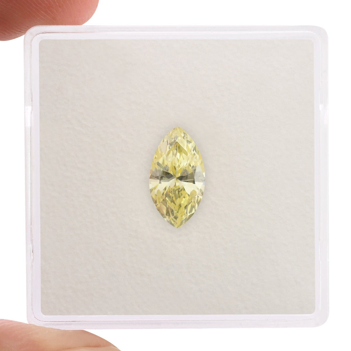 0,81 Karat Fancy Light Yellow Marquise Diamant VVS2 GIA