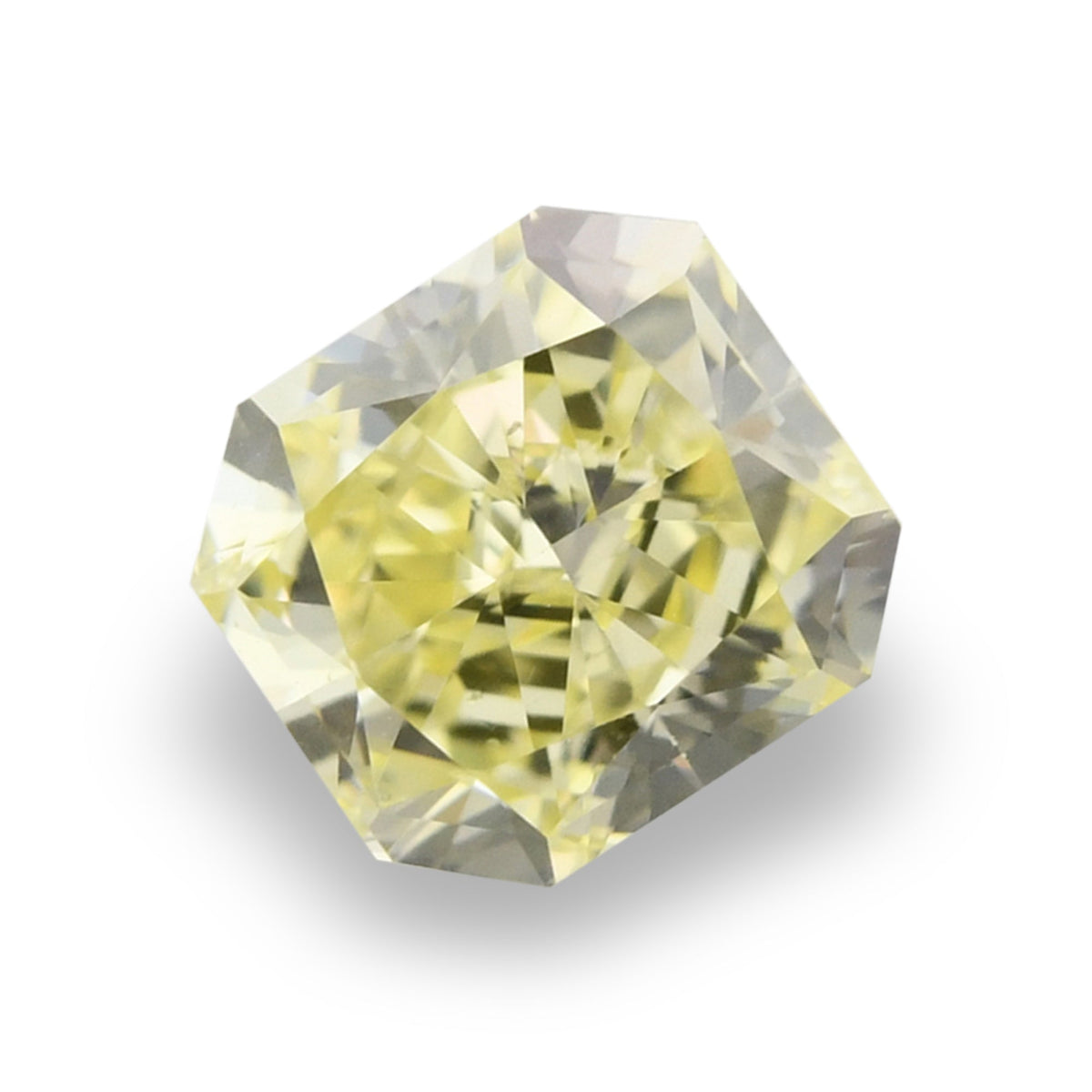 0,70 Karat Fancy Yellow Radiant VS2 GIA