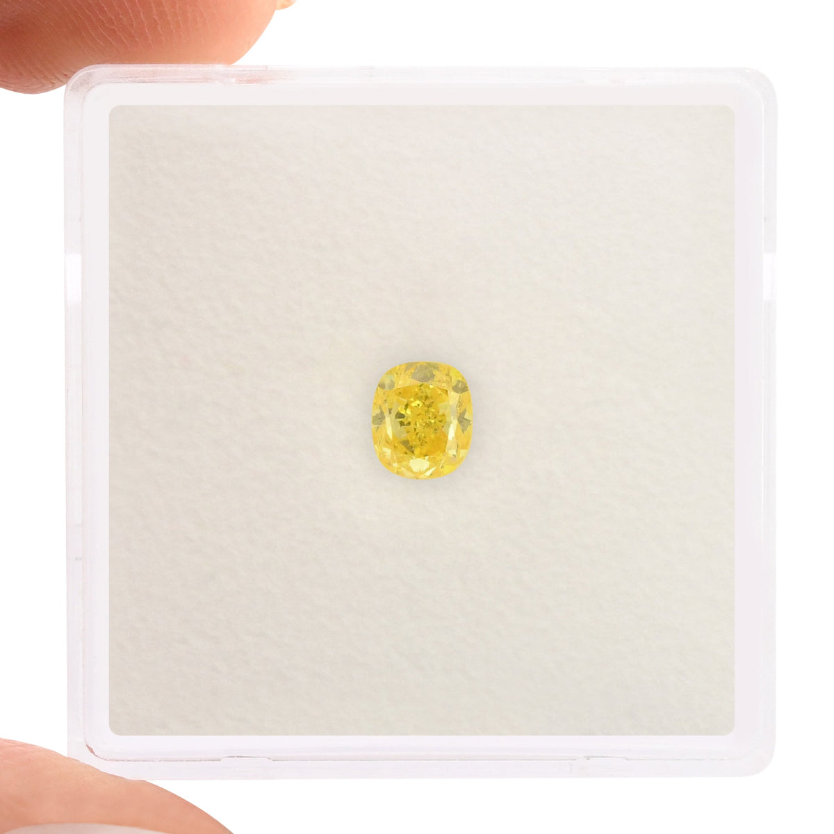 0,44 Karat Fancy Vivid Yellow Cushion Diamond VVS1 GIA