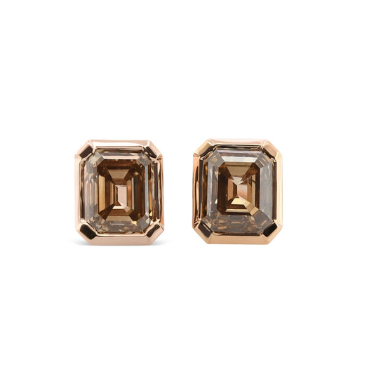 Ausgefallene braune Diamant-Ohrstecker mit Lünette