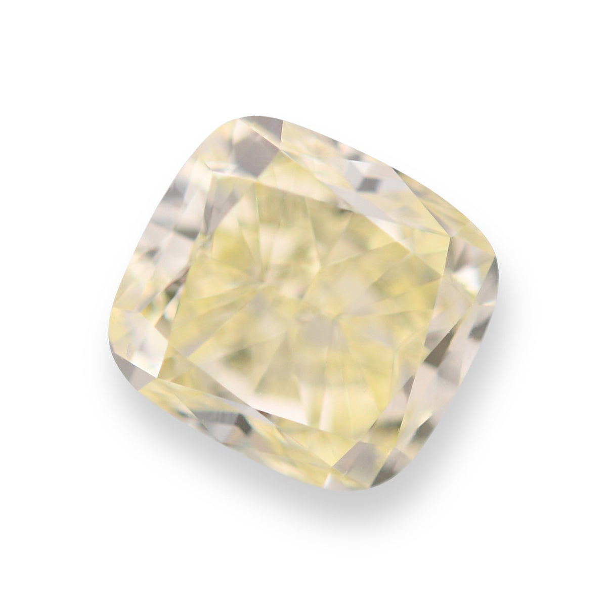0,68 Karat Y-Z Kissen-Diamant VS1 GIA