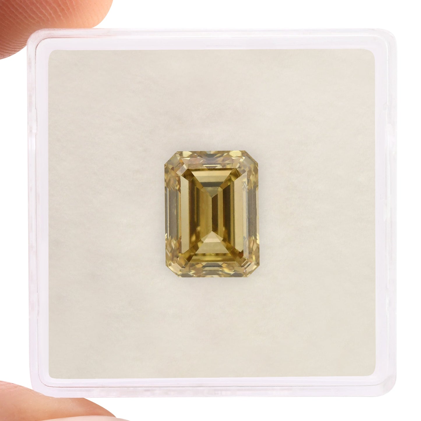 3,54 Karat Fancy Brownish Yellow Emerald Diamond VVS1 GIA