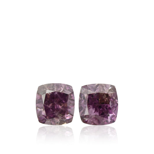 0,50 Karat Fancy Deep Purple Pink Cushion Diamonds I1