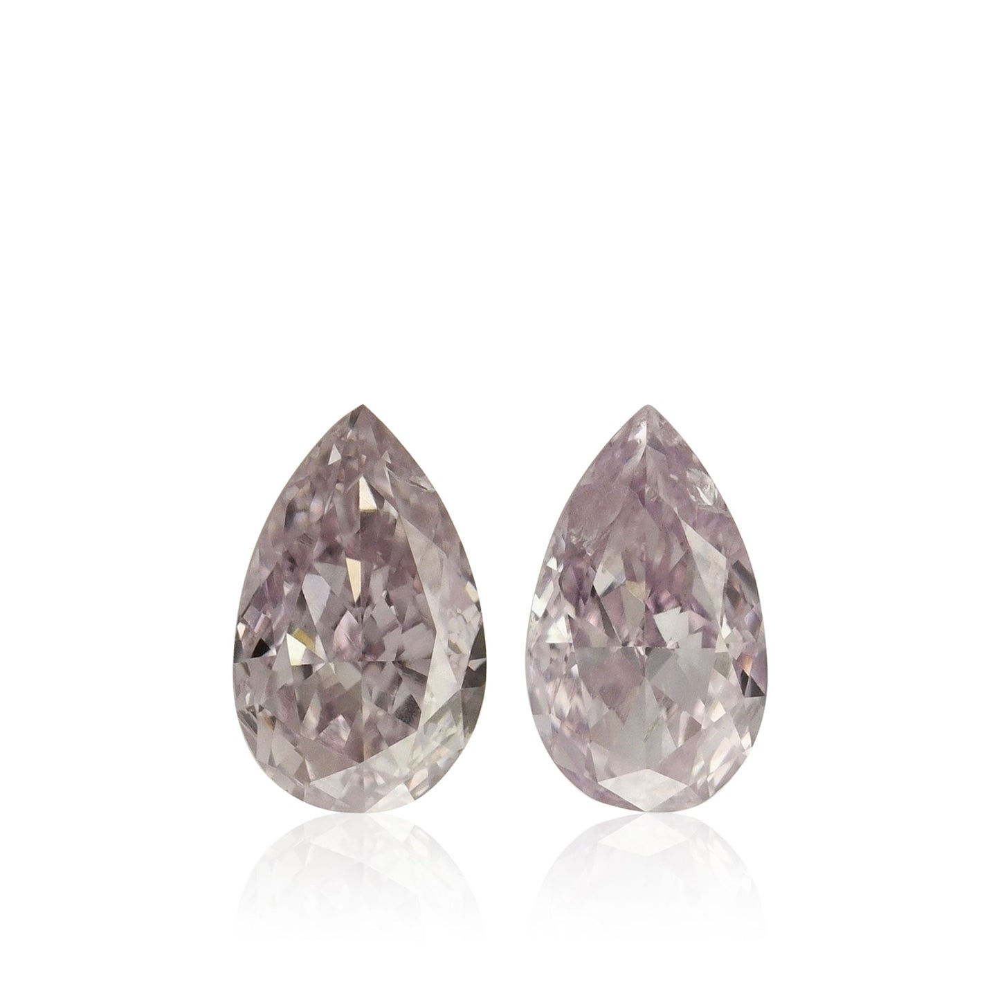 0,46 Karat Fancy Light Purplish Pink Birnenförmige Diamanten (I1)