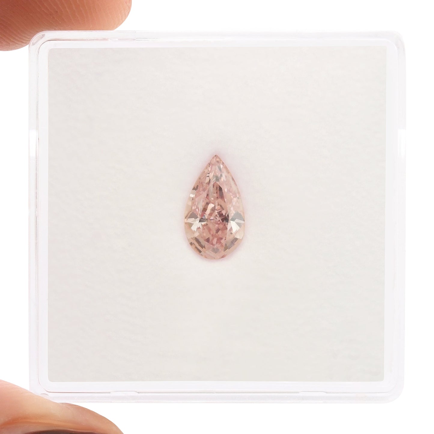 0,62 Karat Fancy Intense Pink Birnenförmiger Diamant VS2 GIA