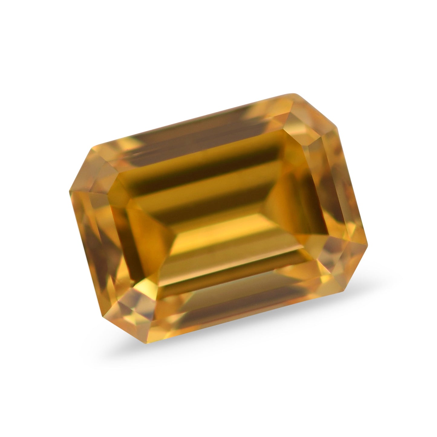 0,50 Karat Fancy Intense Orange Yellow Emerald Diamond SI2 GIA