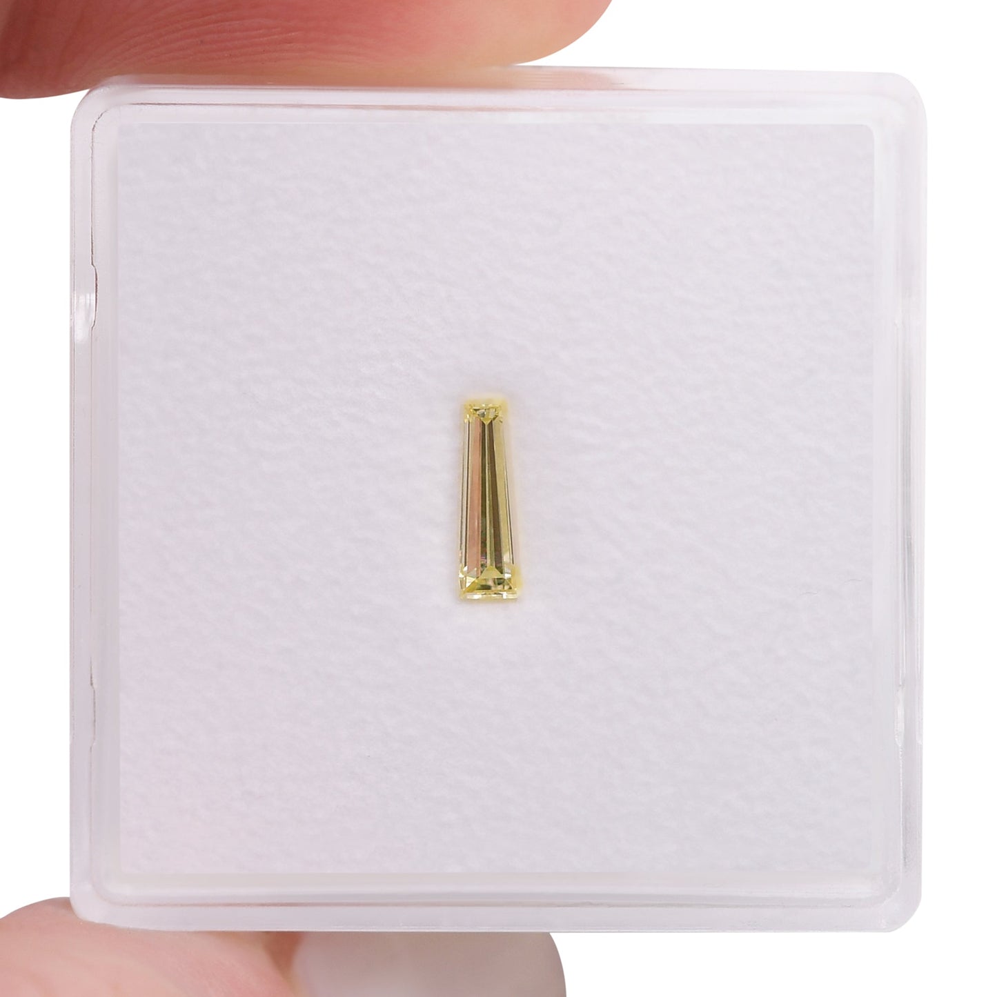 0,19 Karat Fancy Yellow Taper Diamant VS1 GIA