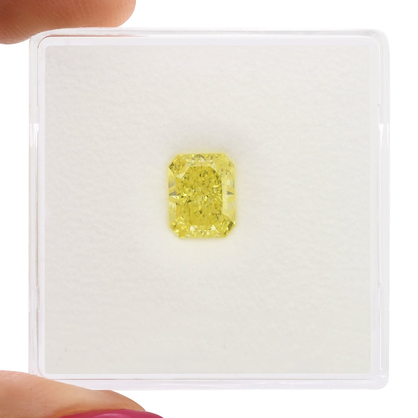 1,13 Karat Fancy Intense Yellow Radiant VS2 GIA