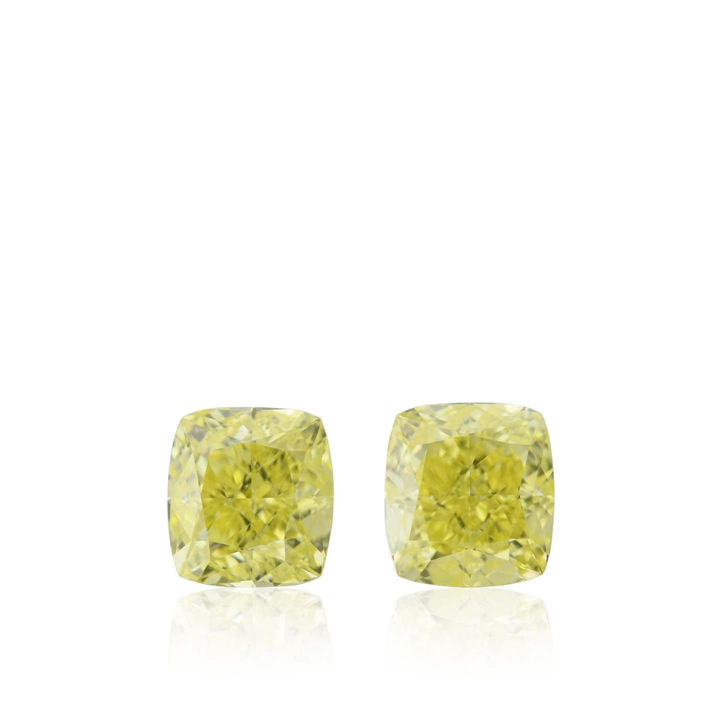 1,03 Karat Fancy Yellow Cushion Diamonds VVS1