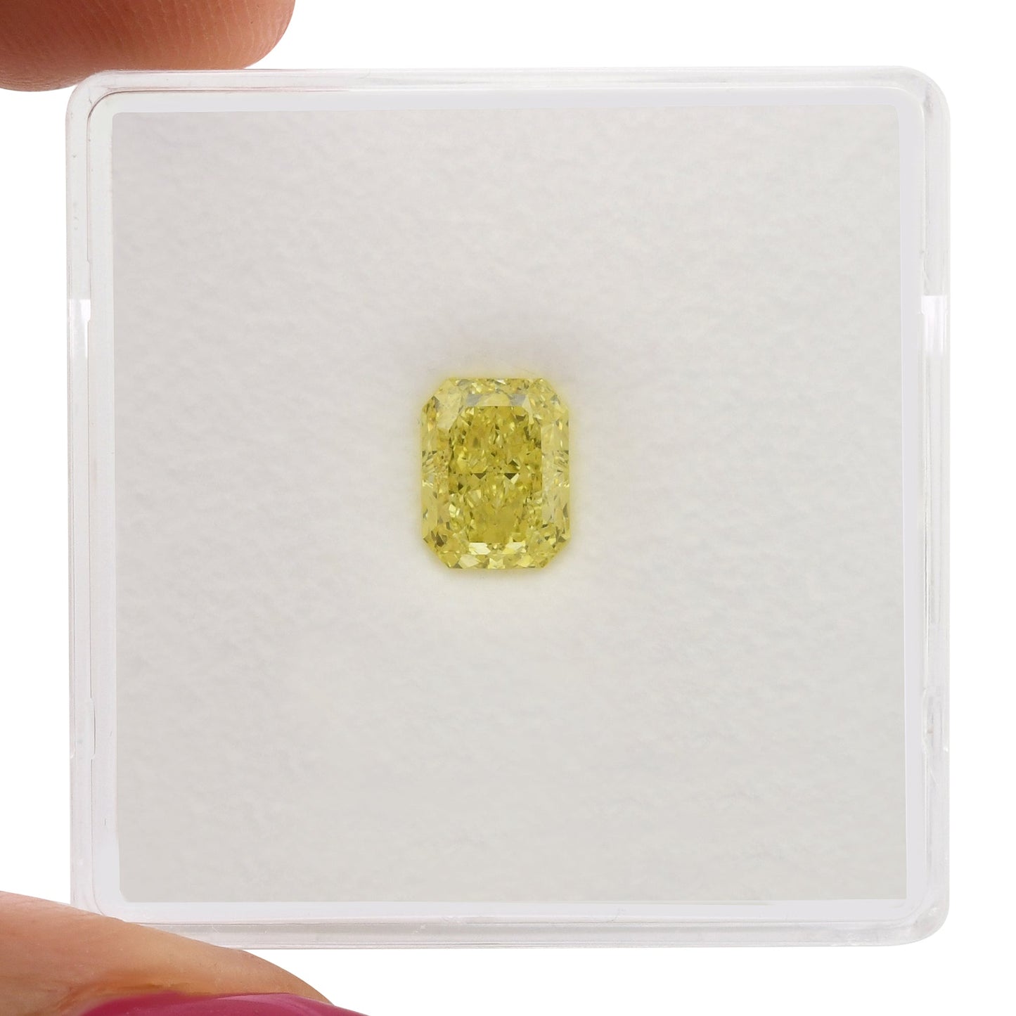 0,89 Karat Fancy Intense Yellow Radiant VS1 GIA
