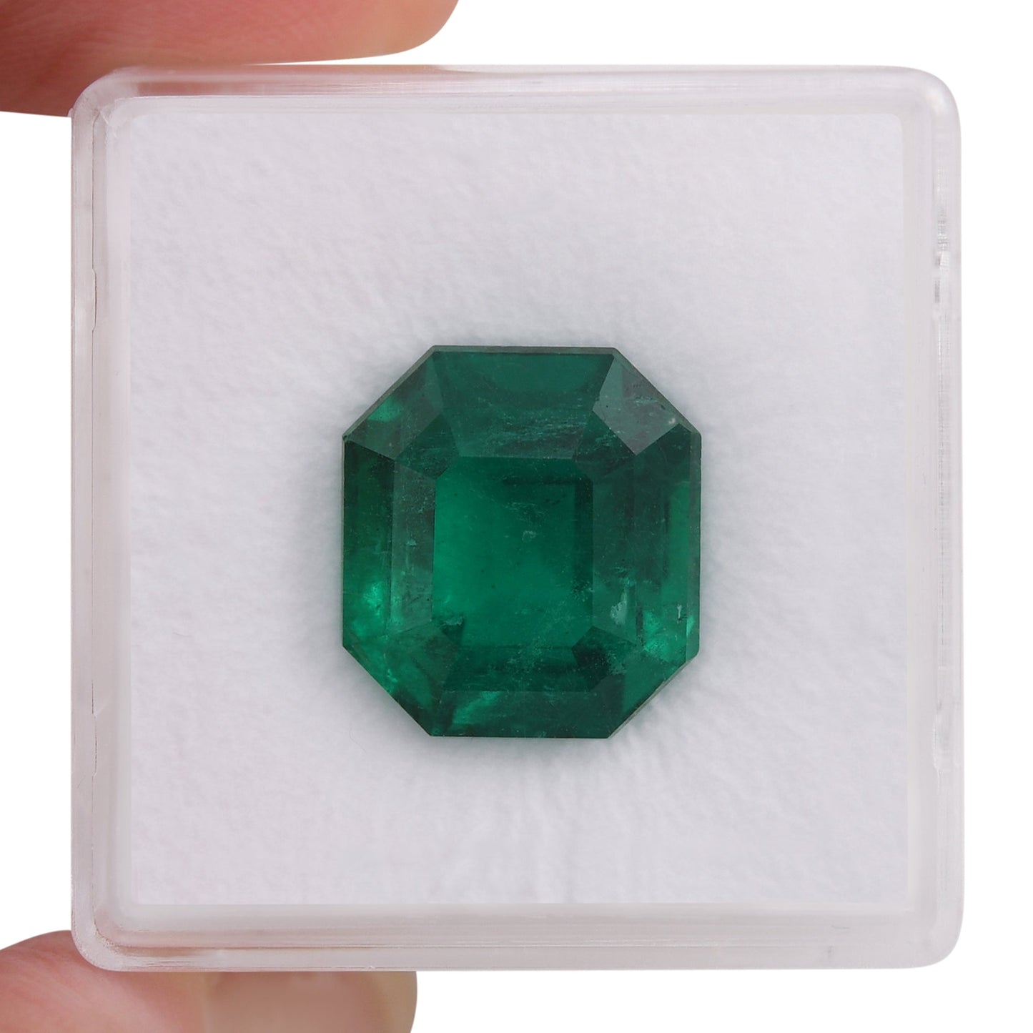 7,71 Karat Grüner kolumbianischer Smaragd (Gubelin)