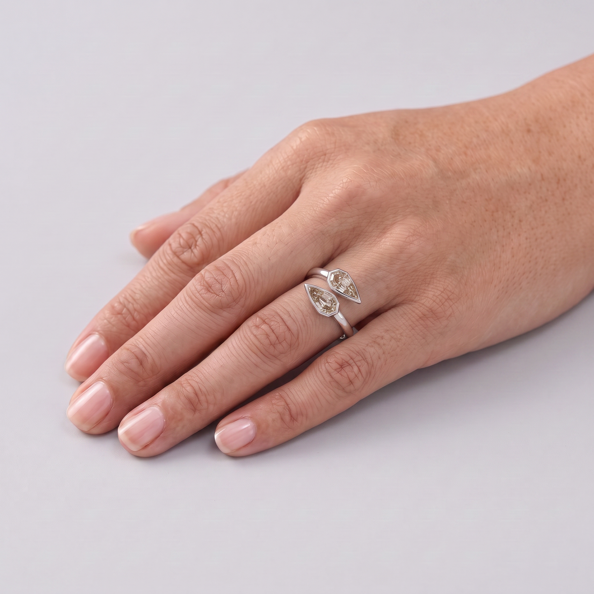 2 Stone Ring | 18K Gold | GIA | Ref 721746