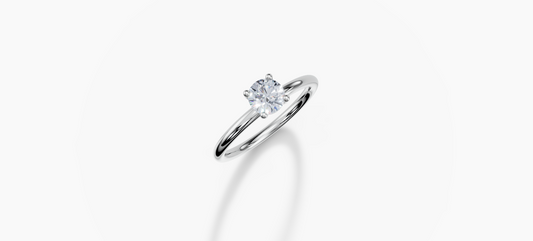 18K Round 0.3 Carat G/H SI Plain Plain 4Pr Diamond Ring