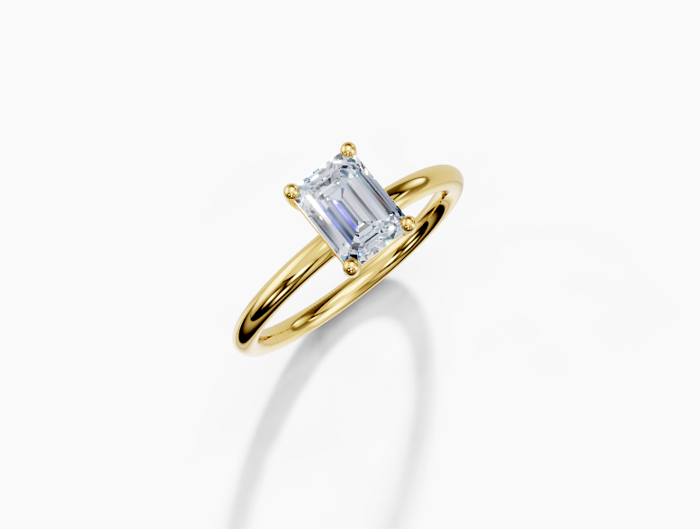 18K Emerald 1 Carat F/G VS/SI Plain Plain 4Pr Diamond Ring