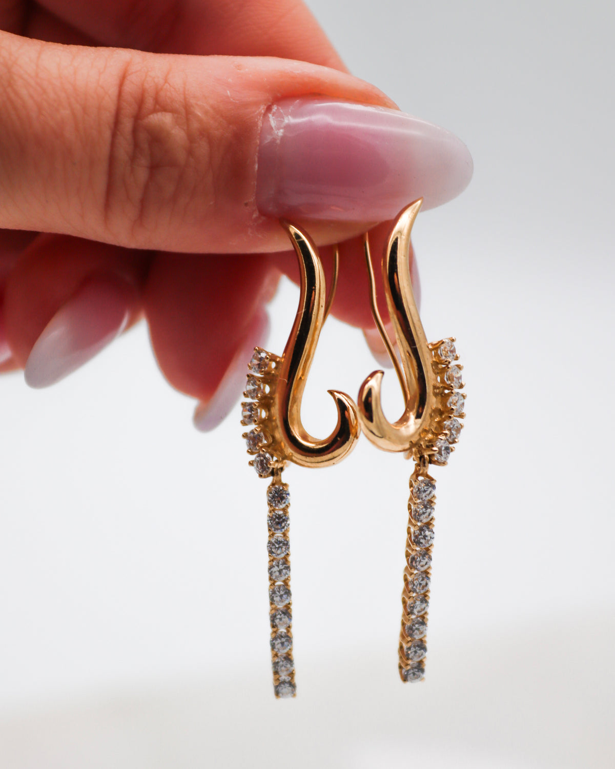 Valentina – Ear Cuffs aus 585 Gelbgold mit Zirkonia-Anhänger