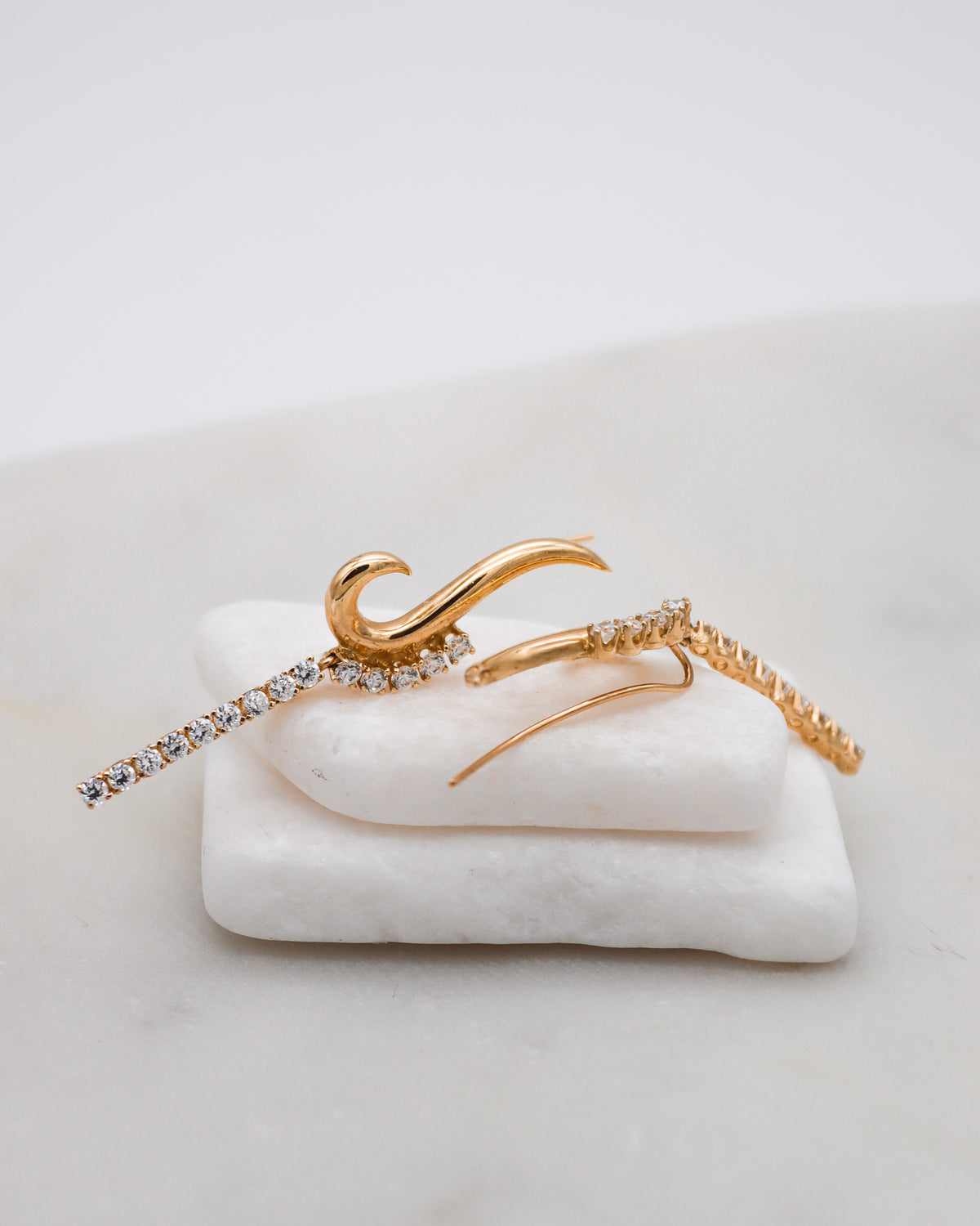 Valentina – Ear Cuffs aus 585 Gelbgold mit Zirkonia-Anhänger