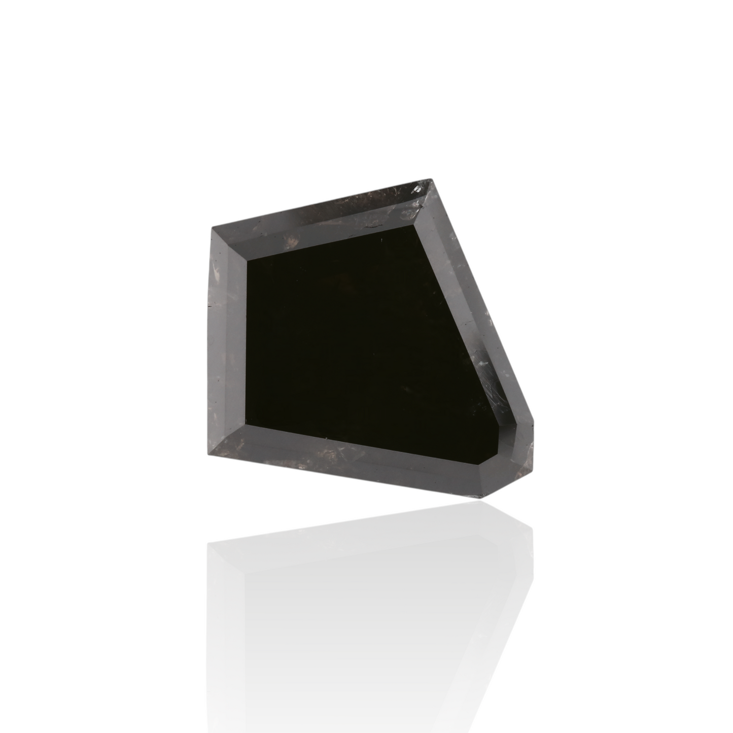 5,32 Karat Natürlicher Schwarzer Drachen-Diamant GIA