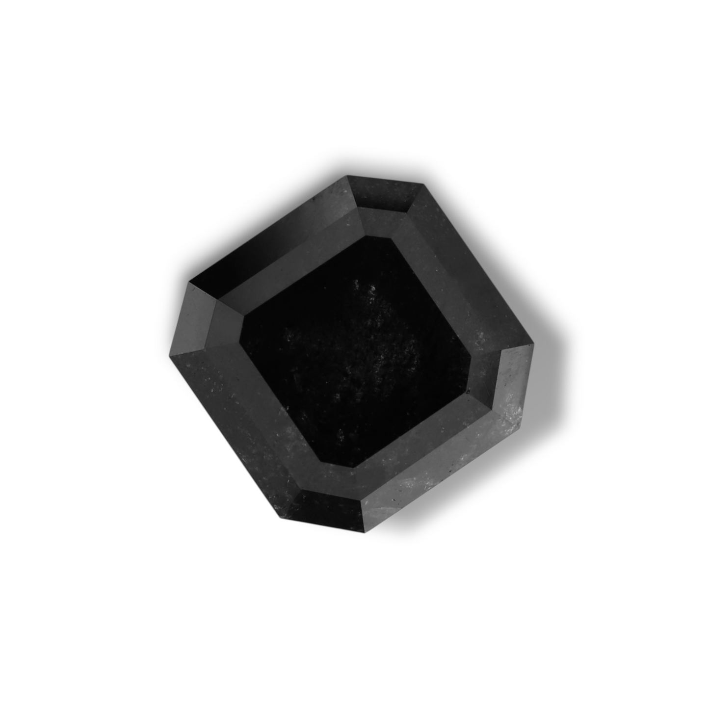 2,84 Karat natürlicher schwarzer Smaragd-Diamant (GIA)