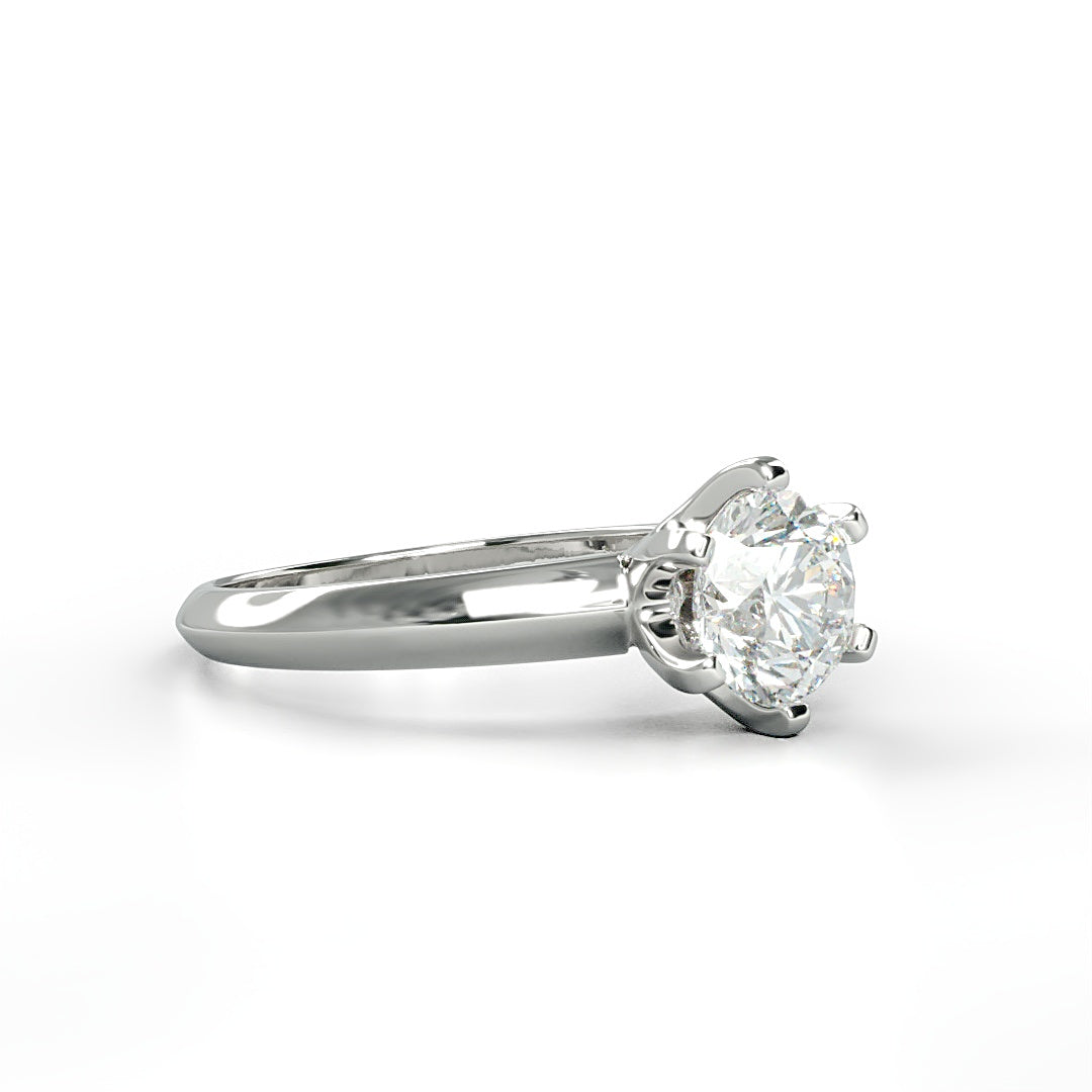 Verlobungsring Louisa mit 1.00 ct G/VS-Diamant in 6-Krappen-Fassung, zeitloses Design – erhältlich in München und Augsburg

