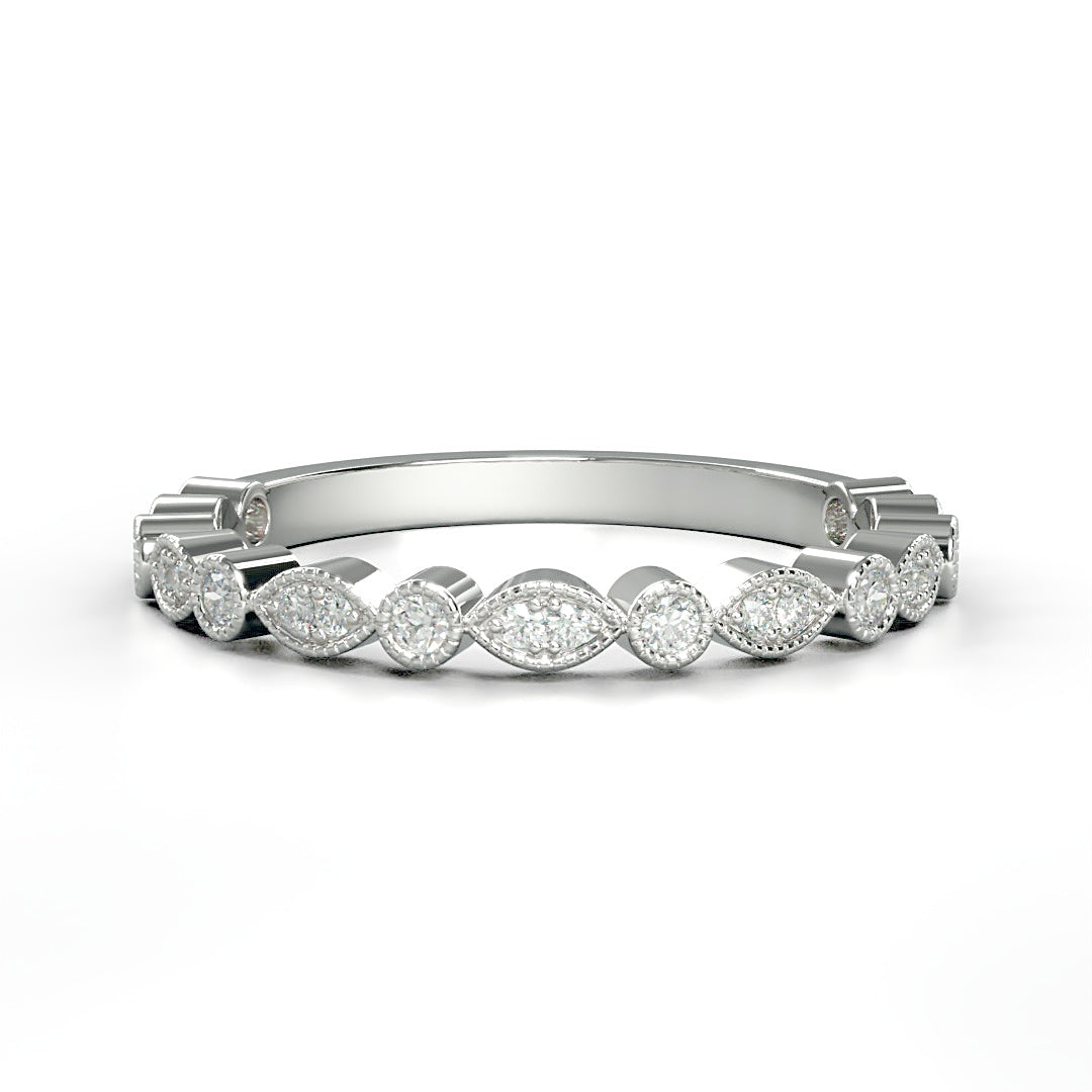 Verlobungsring Jolie mit 0.15ct Diamanten, G/SI-Qualität – erhältlich in München und Augsburg