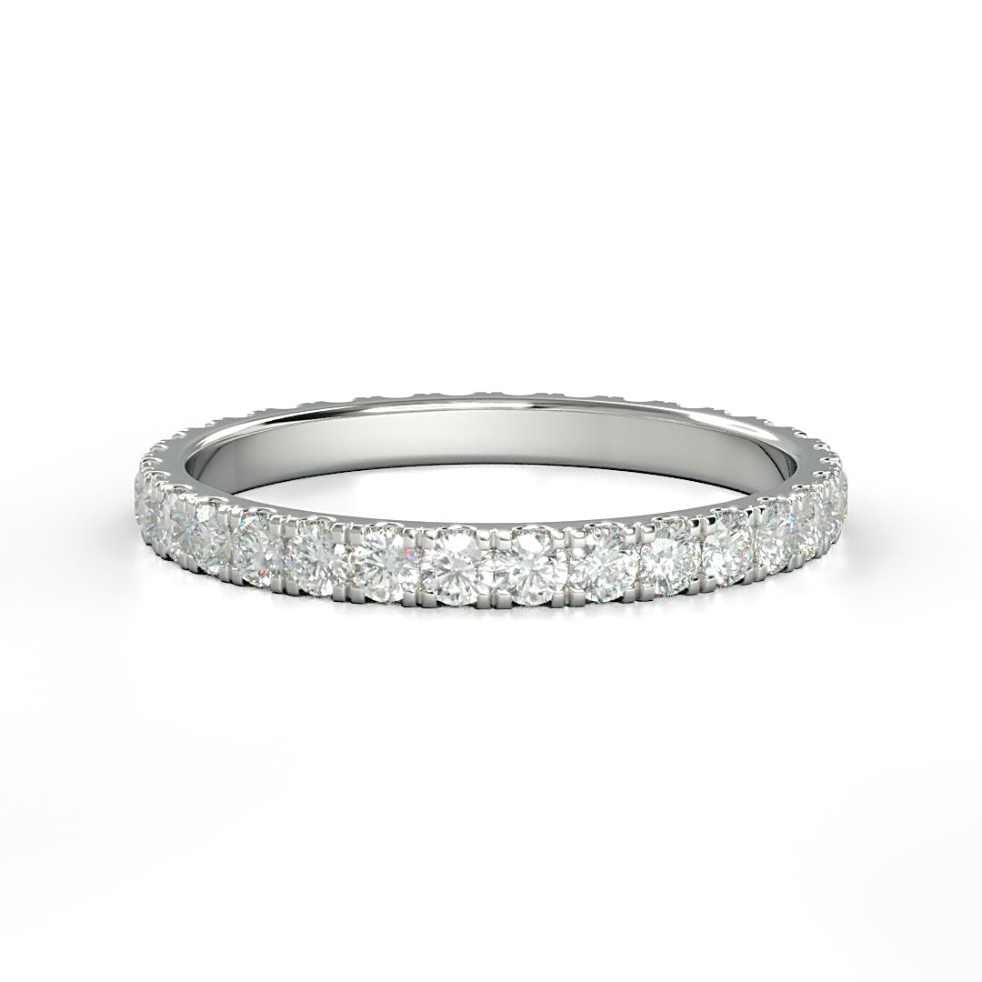 Verlobungsring Nova mit 0.90ct G/SI-Diamanten, 2.1mm breite Ringschiene mit kleinen Diamanten – elegantes Design, erhältlich in München und Augsburg