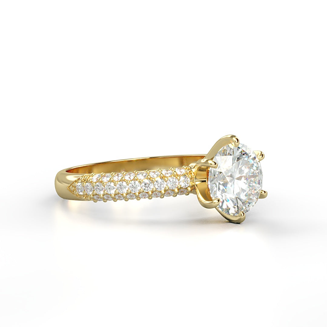 Verlobungsring Ling mit 1.0 ct G/SI-Diamant in 6-Krappen-Fassung, ergänzt durch 0.26 ct seitliche G/SI-Diamanten – erhältlich in München und Augsburg