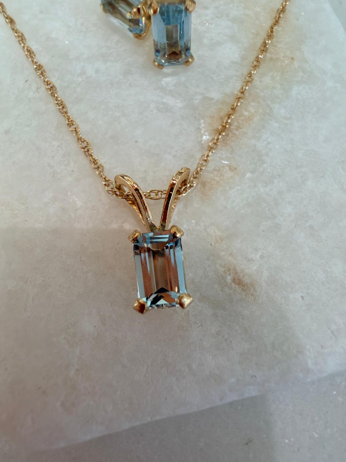 Vintage necklace Aurelia – 14kt gold &amp; aquamarine
