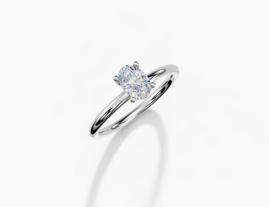 18K Oval 0.5 Carat F/G VS/SI Plain Plain 4Pr Diamond Ring
