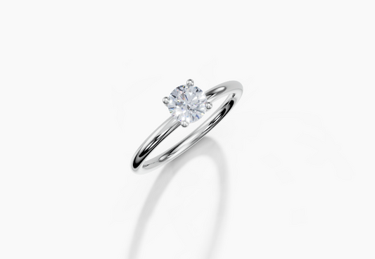 18K Round 0.3 Carat F/G VS/SI Plain Plain 4Pr Diamond Ring