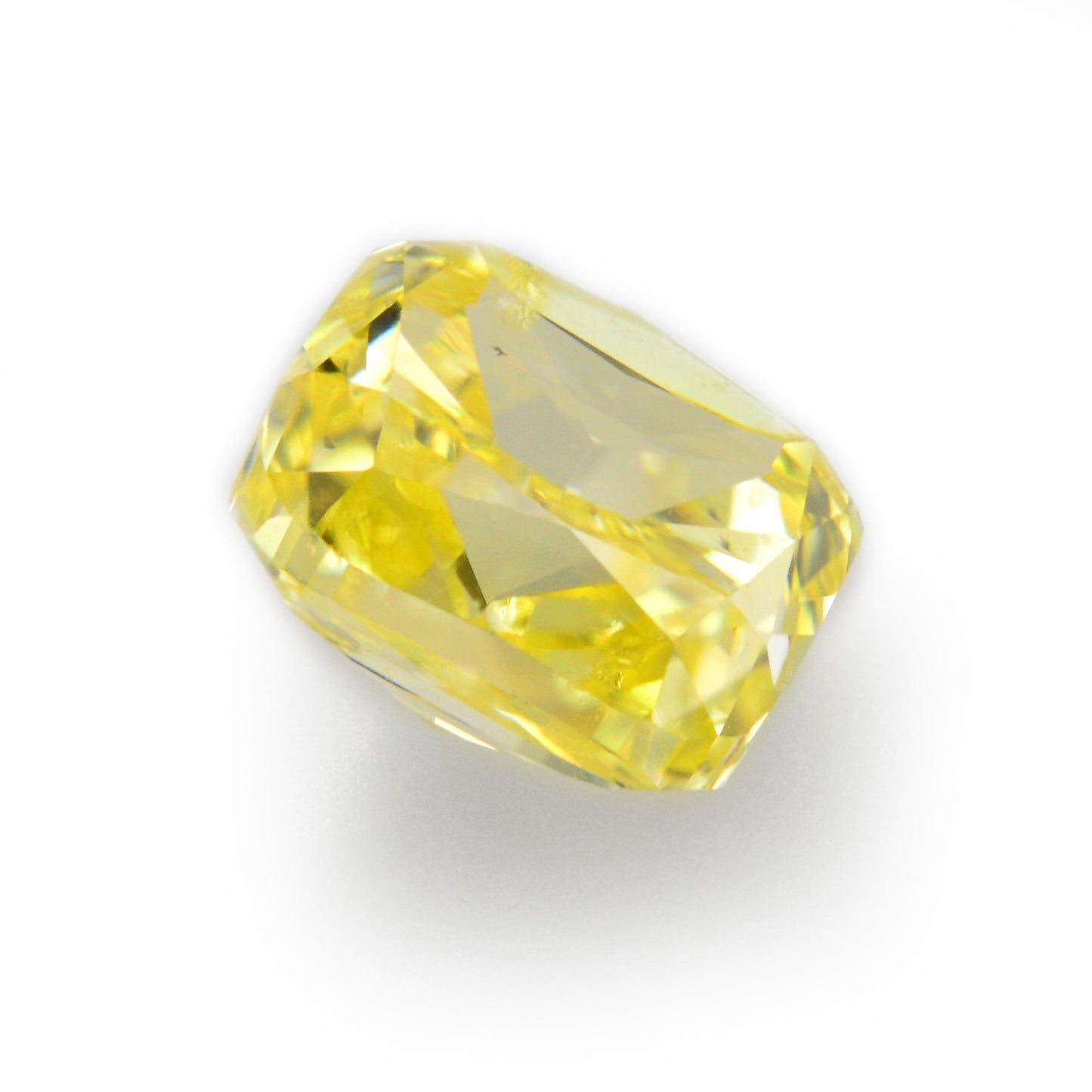 0,39 Karat Fancy Intense Yellow Cushion Diamond I1 GIA