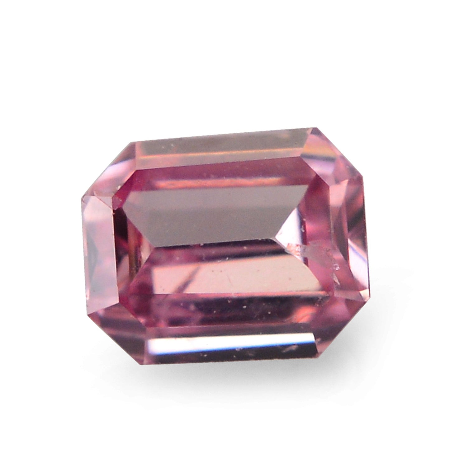 0,08 Karat Fancy Intense Purplish Pink Emerald Diamond (I1) GIA